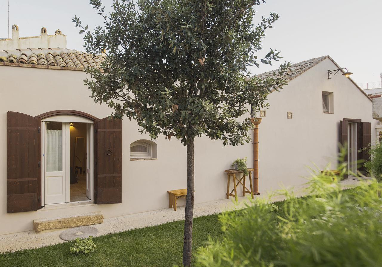 Borgo San Gaetano Bed & Breakfast Bernalda Exterior photo